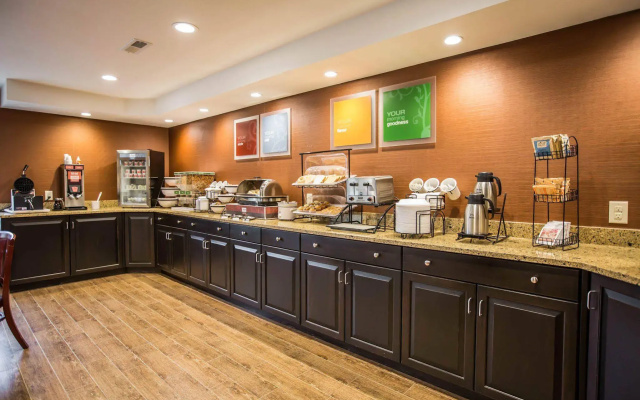 Comfort Inn Biltmore West