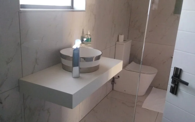 Louisville Guest Lodge