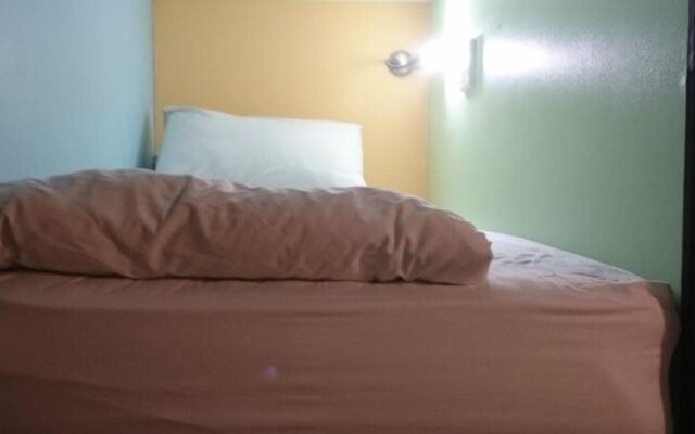 The Backpack Shack - Hostel