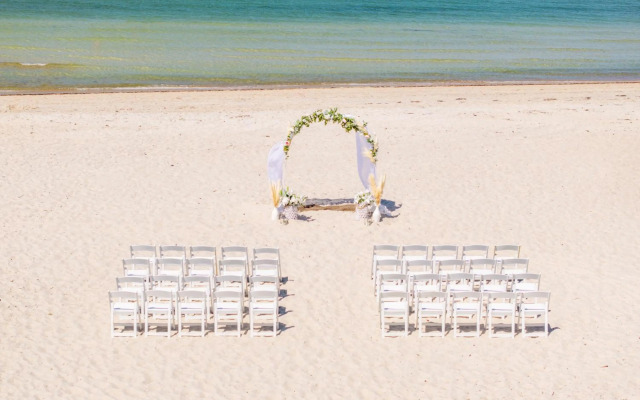 Sea Crest Beach Resort