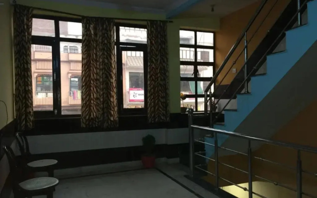 3 Musketeers Hostel
