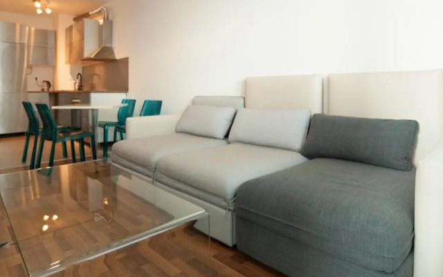 After Eight Apartment