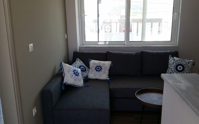 Ria's Deluxe Apartments