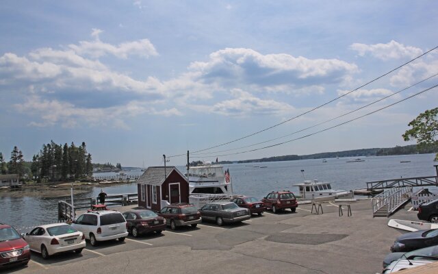 Tugboat Inn