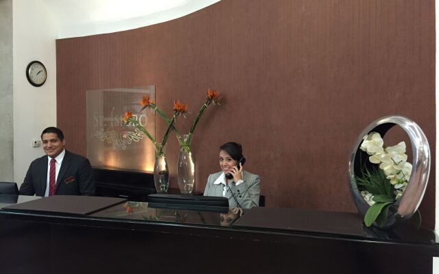 St Isidro Suites Corporate Housing SPA & Wellness Center