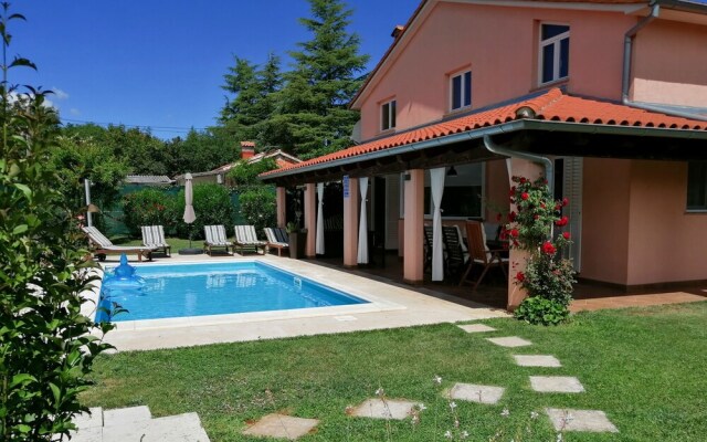Pool Villa Petra's Place