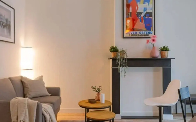 Spacious and Warmly Furnished Apartment