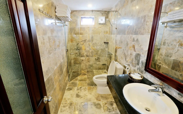 Well-To-Do Villa
