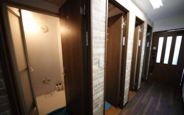 Tokyo House Inn