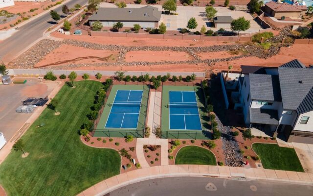Ocotillo #1 4 Bedroom Townhouse