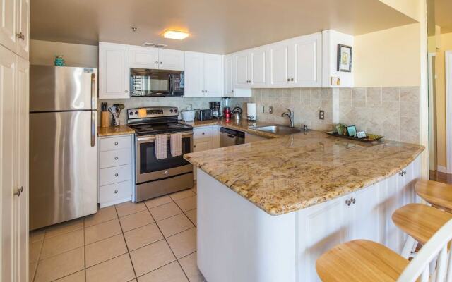1777 Ala Moana Blvd-4 by RedAwning