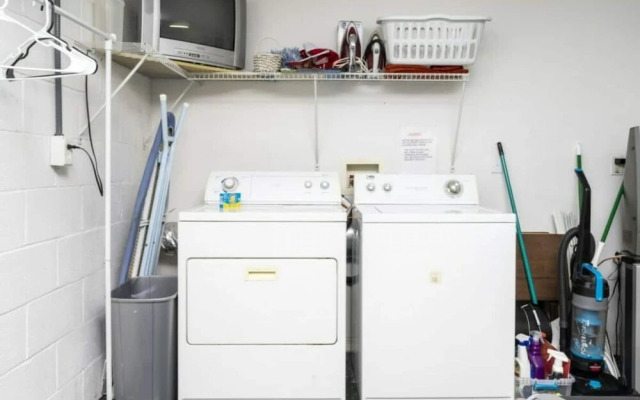 133 Beautiful Home With Lake View