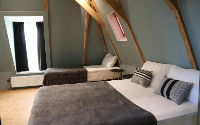 Quentin Zoo hotel