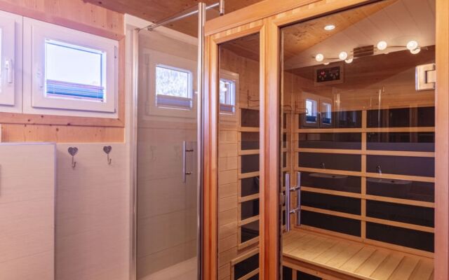 Premium FH #35 mit IR-Sauna&Sprudelbad