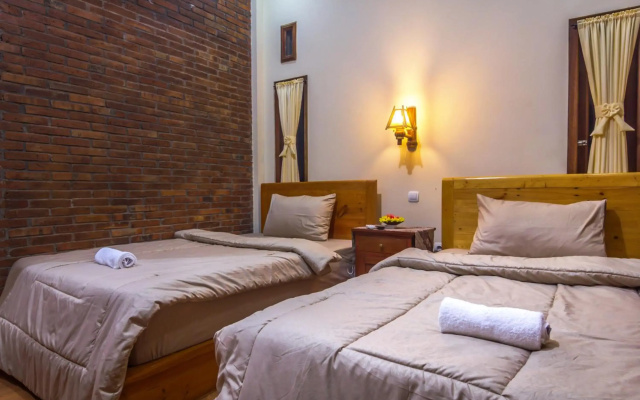 Maher House Borobudur