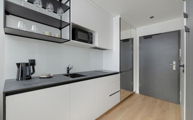 Modern Studio by Renters
