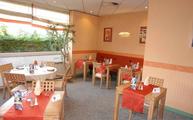 Brit Hotel Tours Sud - Le Cheops