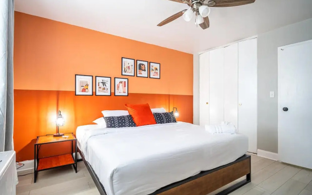 ATL downtown 2BR King Bed FREE parking