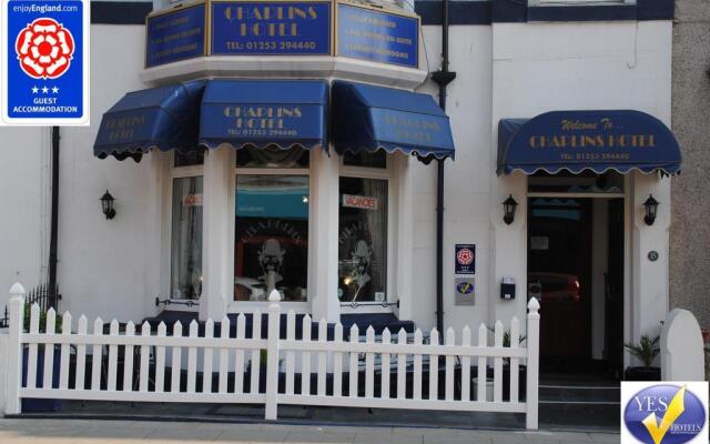 Chaplins Hotel - Guest house