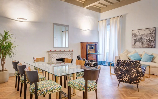 Beatrice Apartment by Firenze Prestige