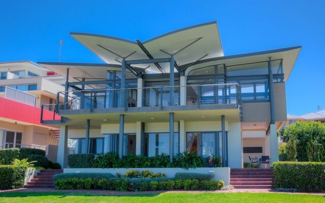 Sails on the Beachfront