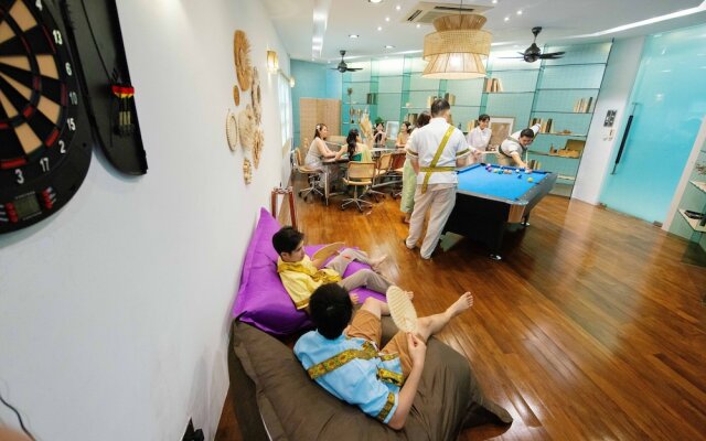 25000sqft Grand Luxe Villa PJ 13BR 42Pax