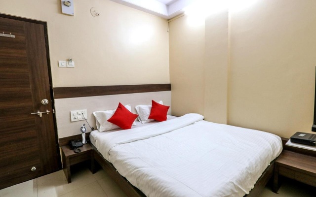 Hotel Aashish Deluxe Pet Friendly