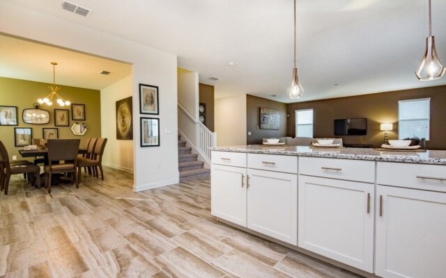 Champions Gate 1517 - Six Bedroom Villa