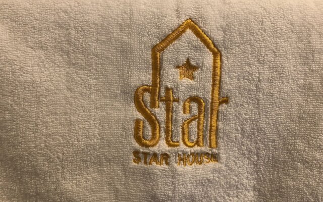 star house