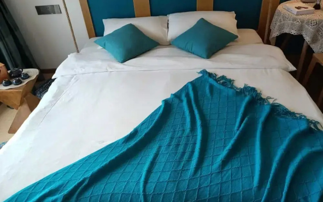 Shengsi Xinyue Hotel