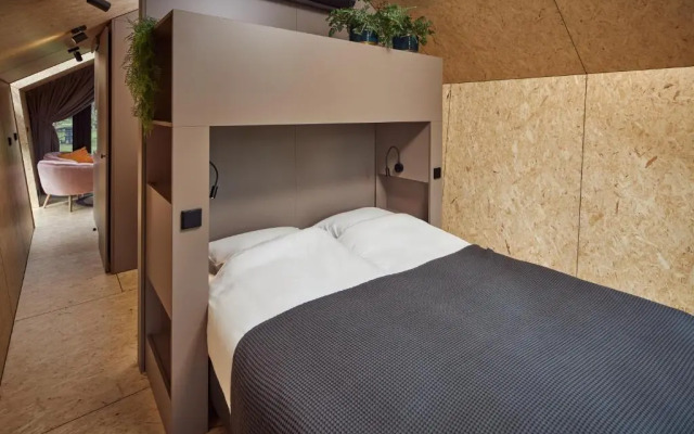 KampinaStaete Diamond Suite