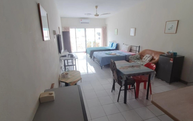 Selesa Hillhomes Golf Resort - T11L1Ga