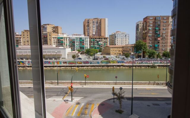 Classy 4 bedrooms Apartment