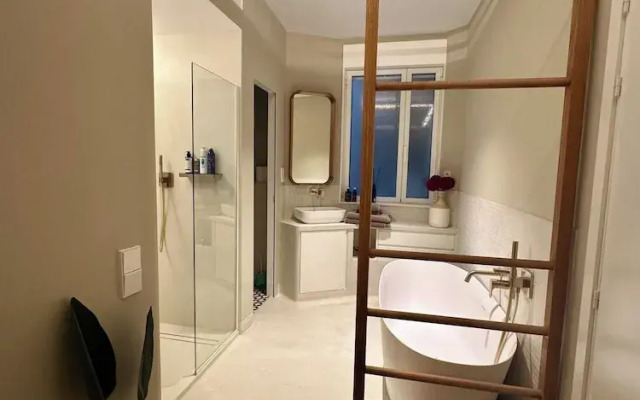 Nerezine Cozy Apartment With Sea View
