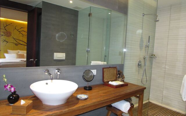 Jing's Residence