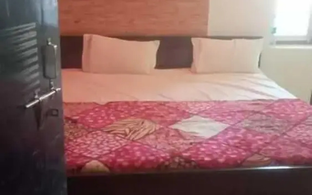 Priyanshu Residency & Kartik Inn Guest