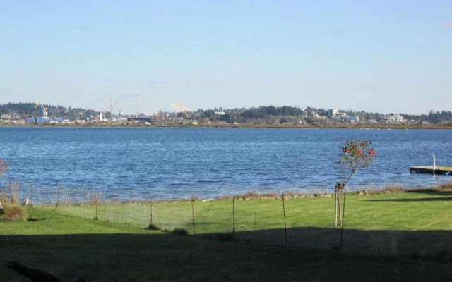 Royal Roads Oceanfront Vacation Rental