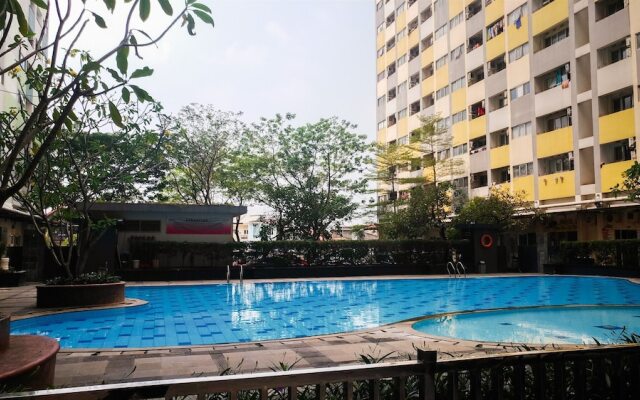Affordable 2BR at Sentra Timur Apartment