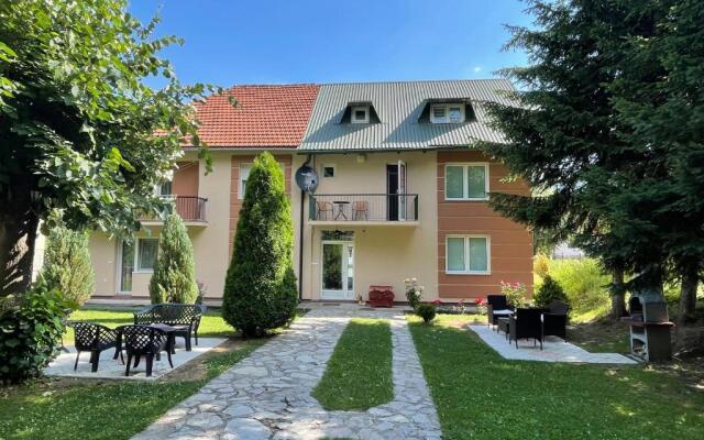 Apartments Radovic