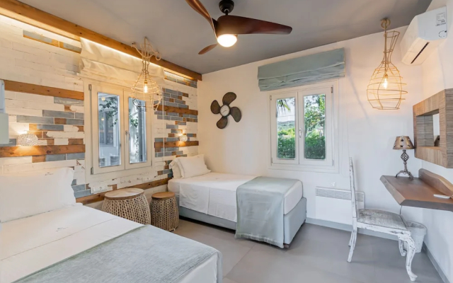 Paradisso Beach Villas