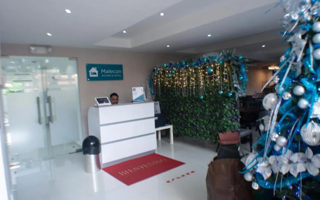 Malecon Rooms Y