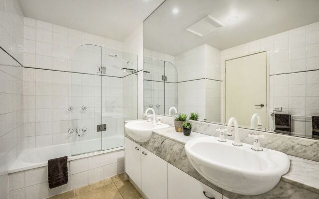 3 Bedroom Inner City Penthouse