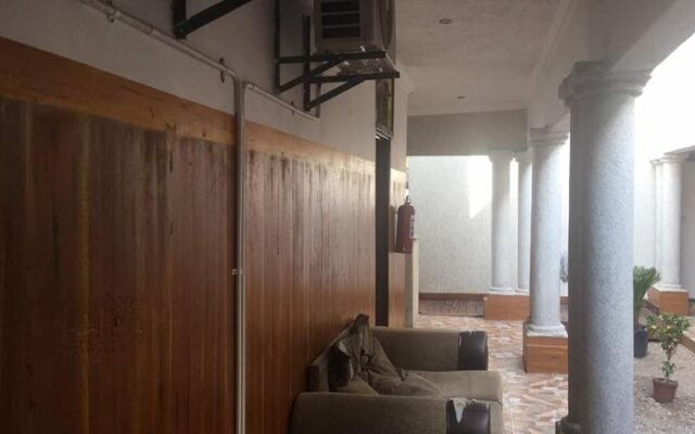 Eagle Suites Guest House