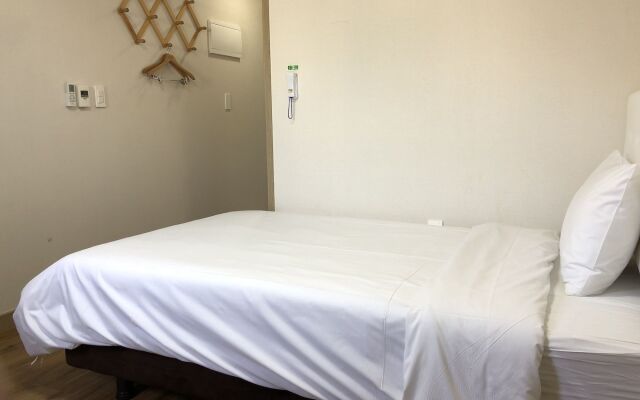 Jeju Skyhill Business Hotel