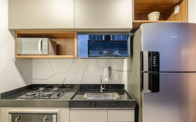 Building With New Apartments 300m From the Beach - EEP