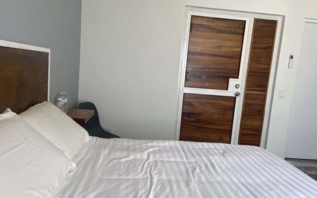La paz Apartments