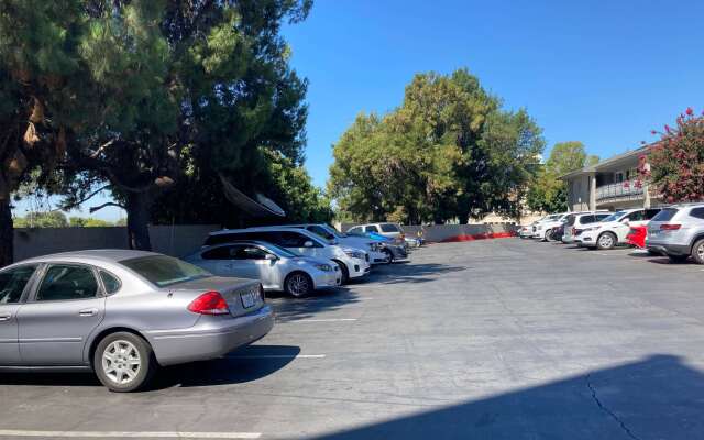 Travelodge by Wyndham Fairplex Pomona