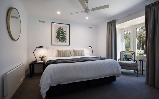 The Pond House Trentham