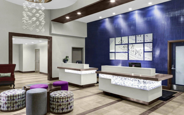 Residence Inn by Marriott Philadelphia Airport