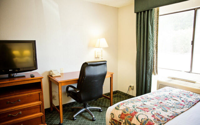Motel 6 Phoenix - Scottsdale West, AZ